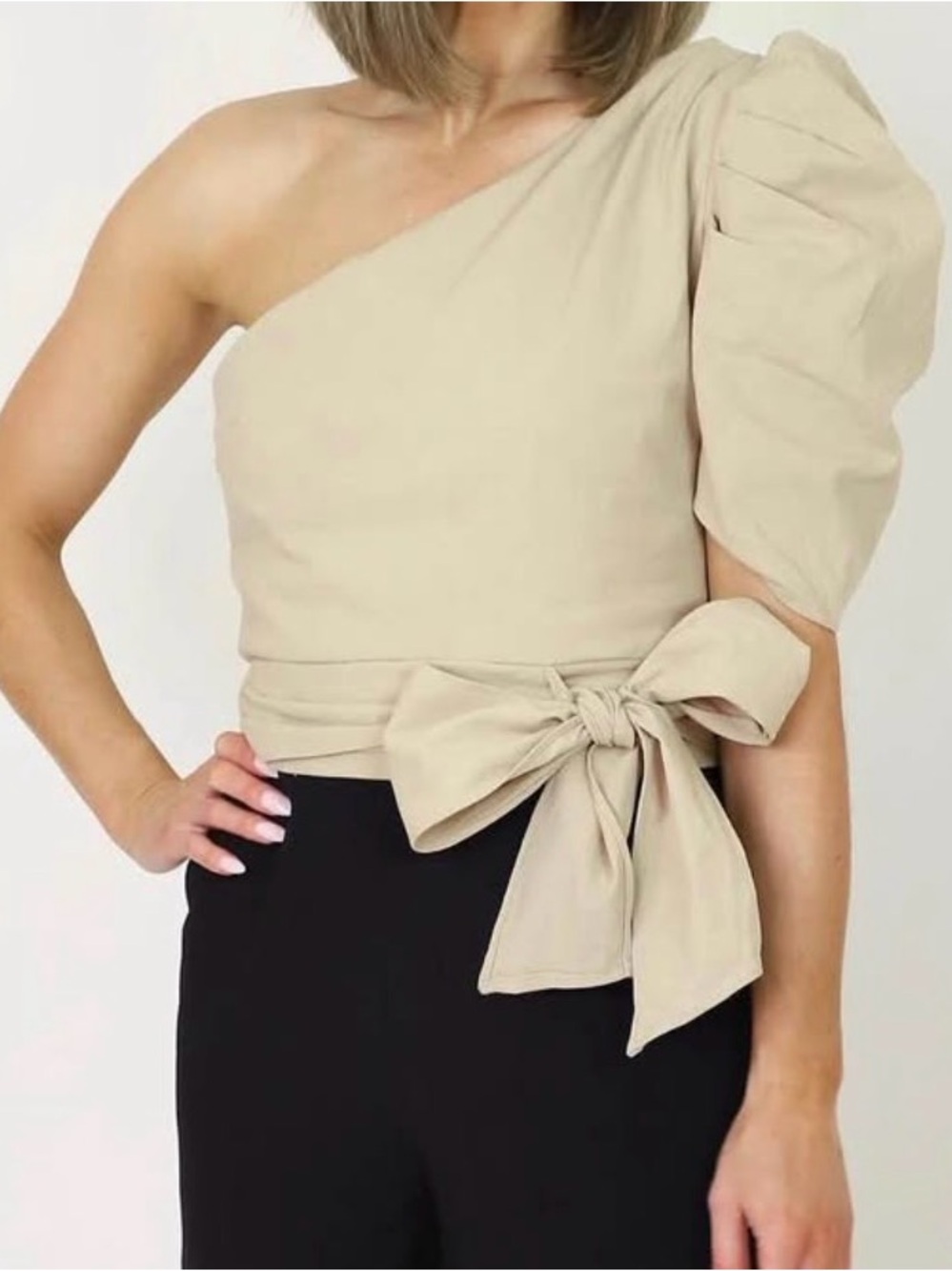 One-Shoulder Bow Tie Top in Beige